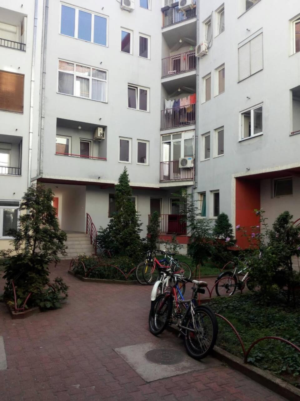 Sweet Home Center Apartment Нови Сад Екстериор снимка